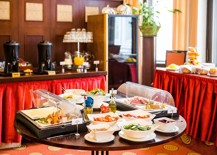 Hestia Barons Old Town Hotel