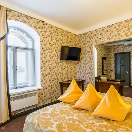 Hestia Barons Old Town Hotell 4*