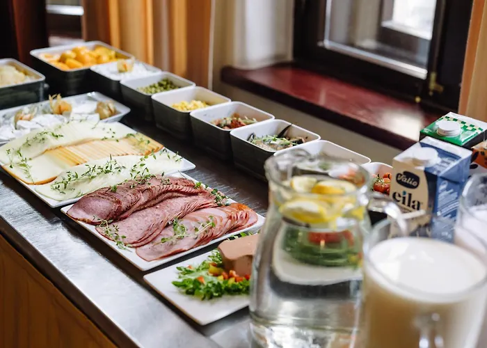 Hotel Hestia Barons Old Town 4*